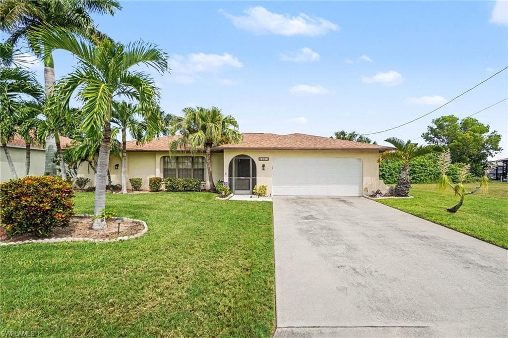 233 31st St, Cape Coral, photo 2
