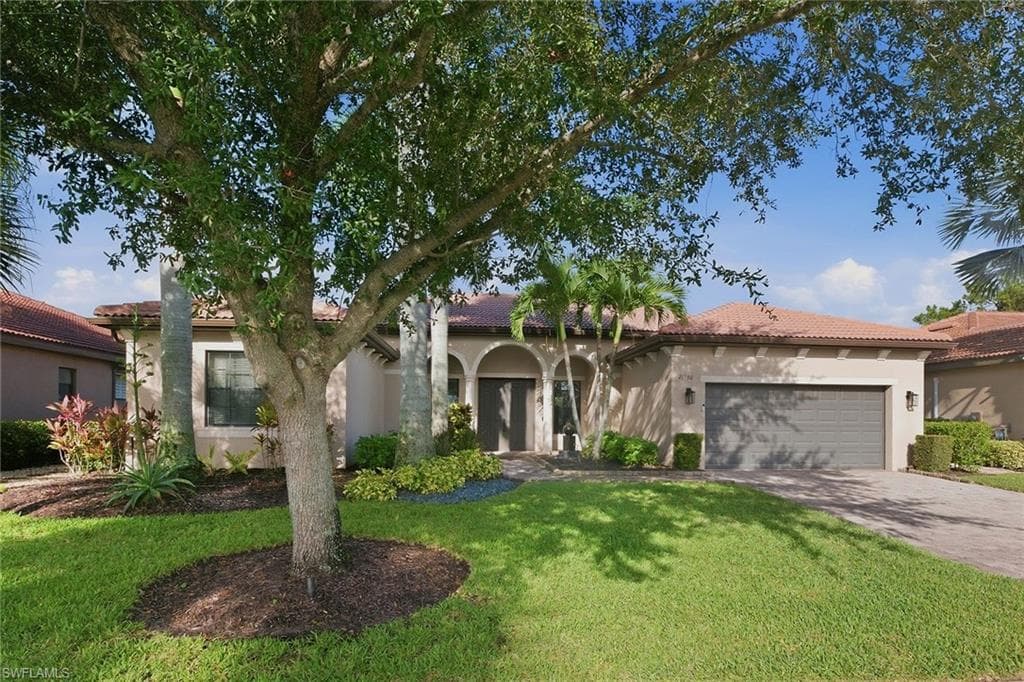 21750 Arenga Ln, Estero, photo 2
