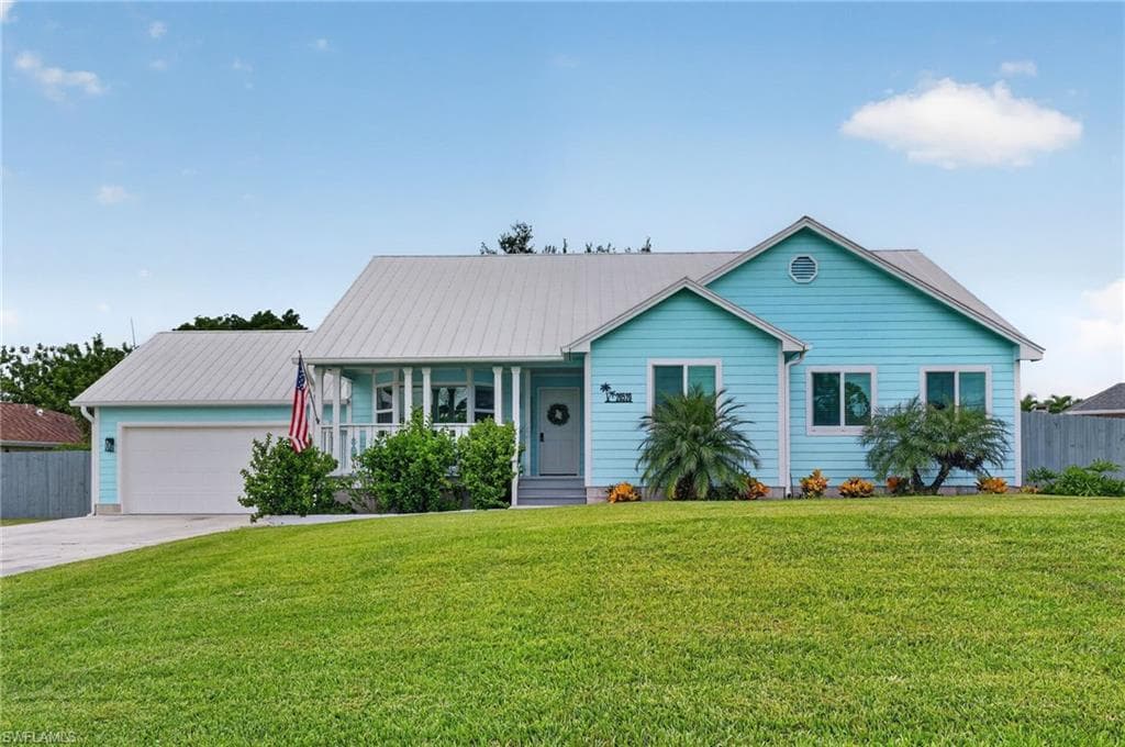 20520 Pine Tree Ln, Estero