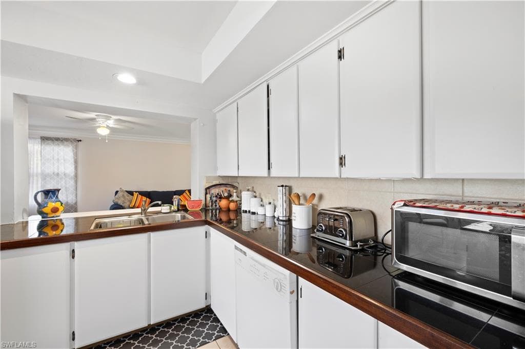 918 Cardinal St, Naples, photo 2