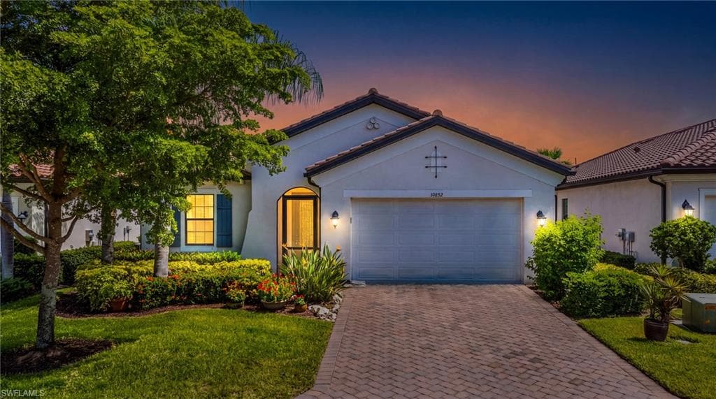 10852 Essex Square Blvd, Fort Myers