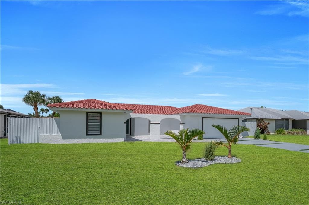 2505 Everest Pkwy, Cape Coral, photo 2