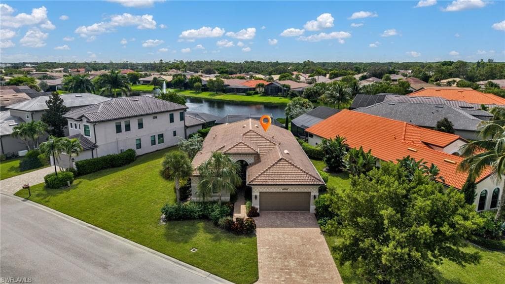 10505 Valencia Lakes Dr, Bonita Springs