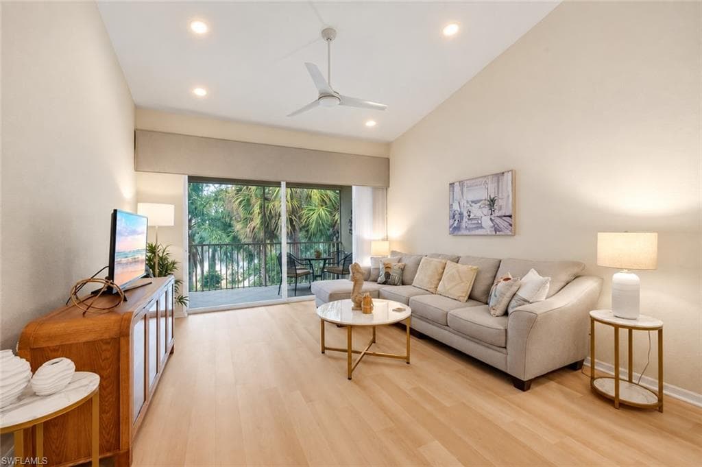 1240 Sarah Jean Cir #205, Naples, photo 3