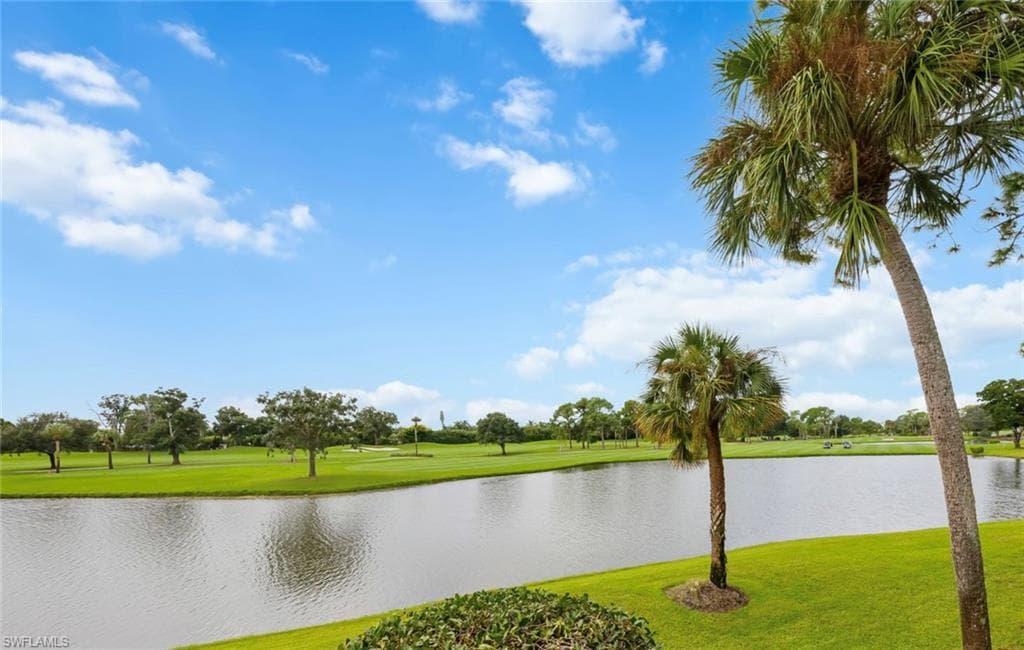 225 Wildwood Ln, Naples