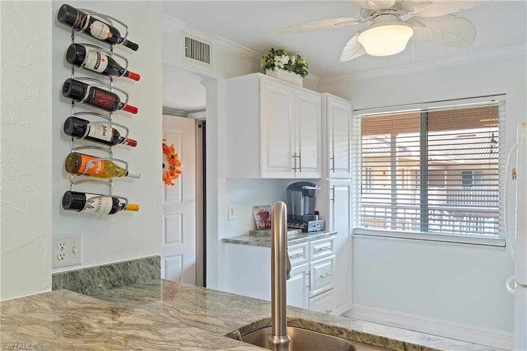1075 Foxfire Ln #310, Naples, photo 3