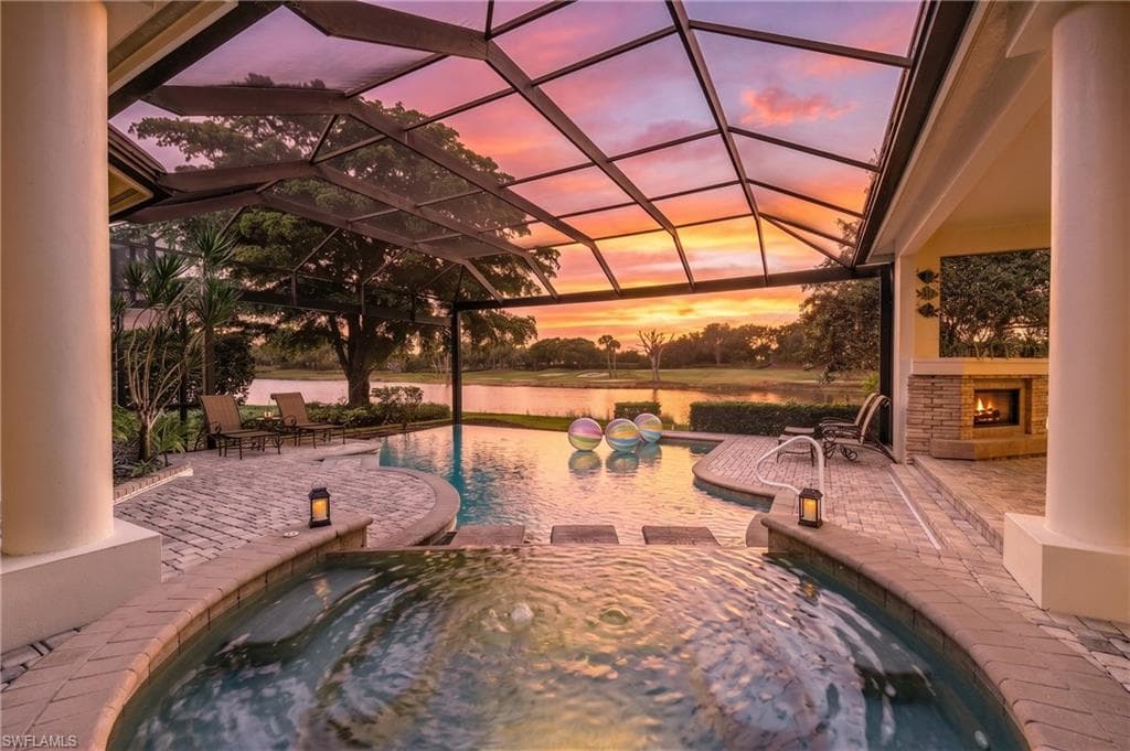22000 Shallowater Ln, Estero