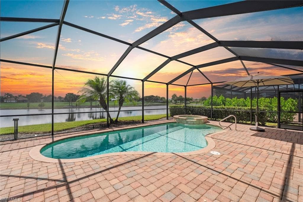 12692 Kinross Ln, Naples