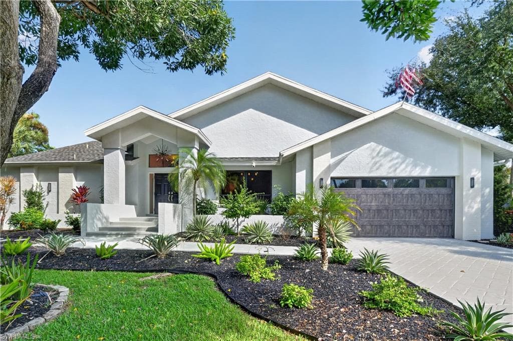 15960 Muirfield Ct, Fort Myers