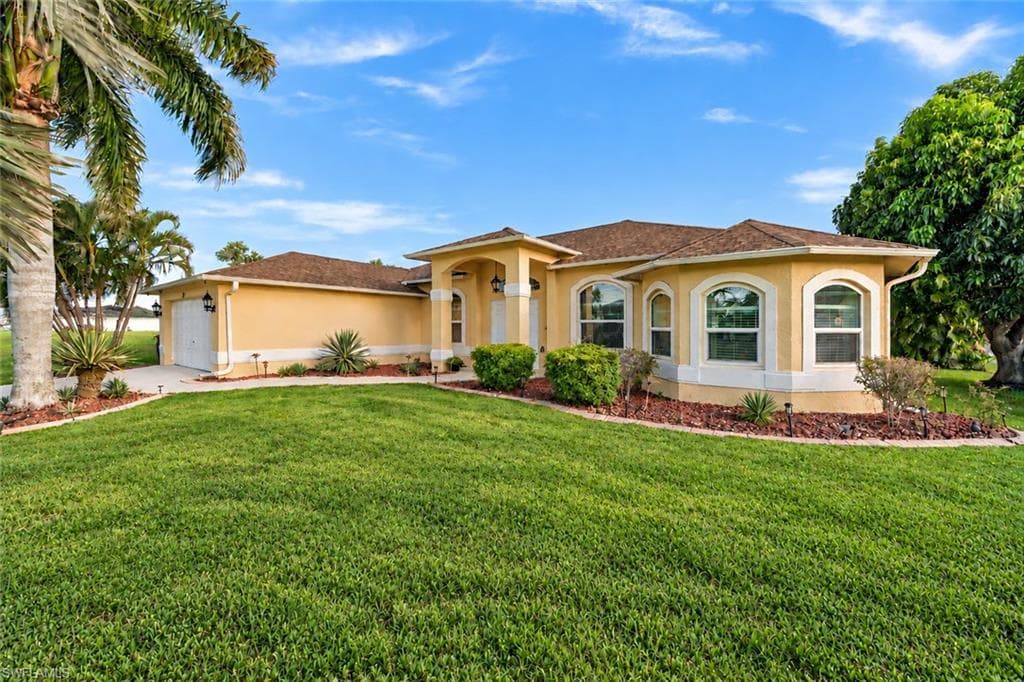 2223 25th Ter, Cape Coral, photo 3