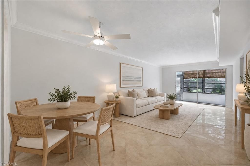 72 7th St #106, Naples