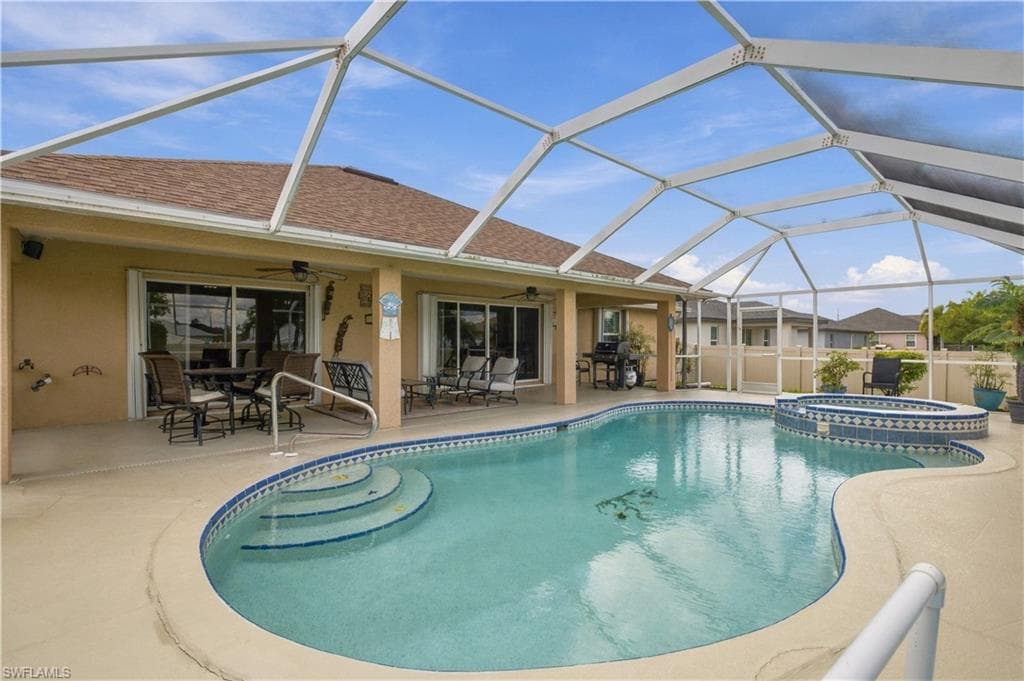 2215 5th St, Cape Coral, photo 3