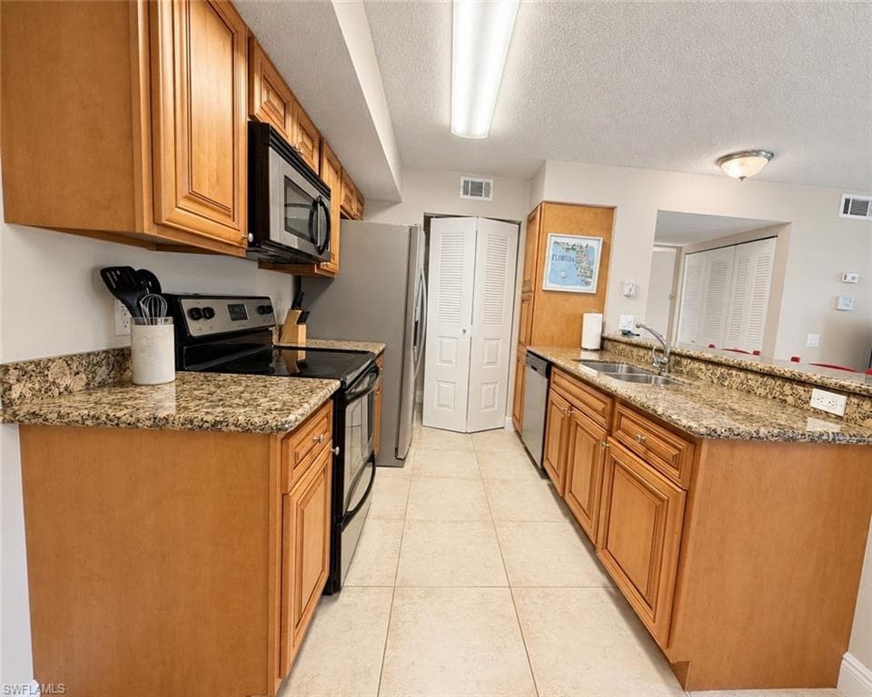 2070 Arbour Walk Cir #3214, Naples, photo 3