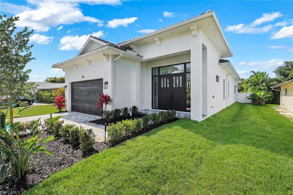 668 93rd Ave, Naples, photo 2