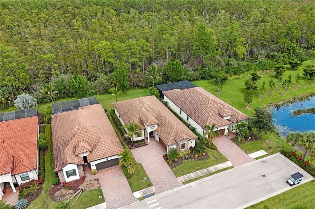 17450 Galway Run, Bonita Springs, photo 2