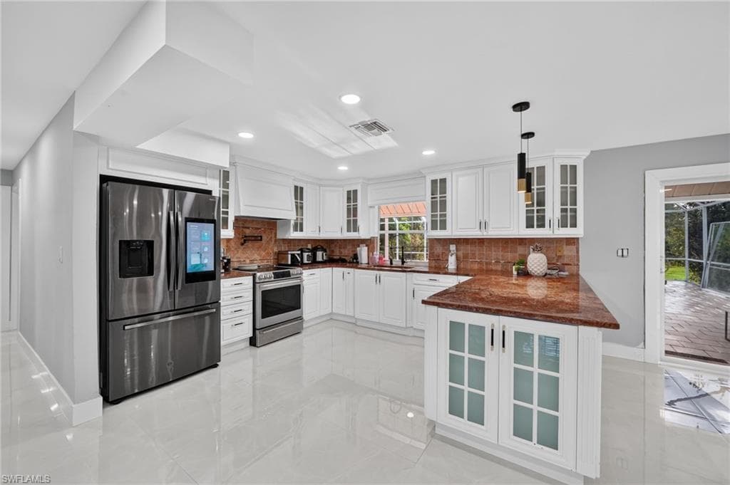 6255 Cedar Tree Ln, Naples, photo 3