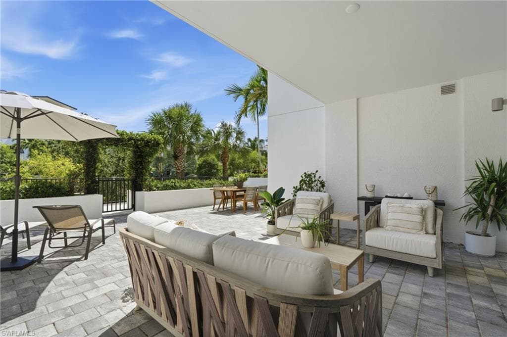 1115 Central Ave #242, Naples