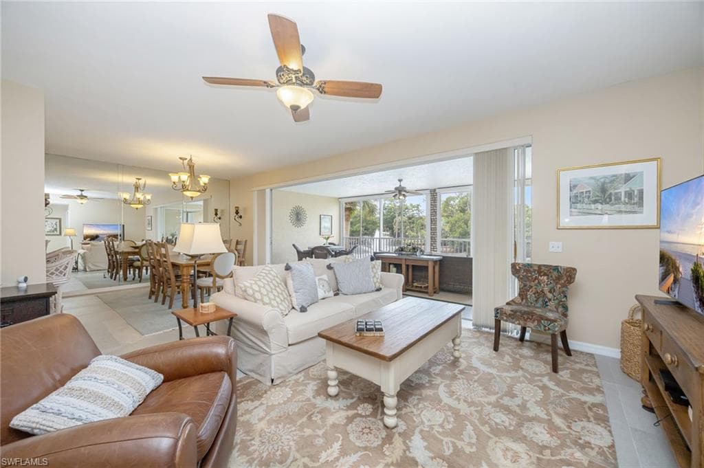 780 Waterford Dr #202, Naples, photo 2