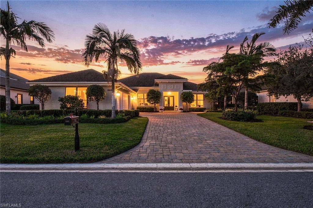 9563 Via Lago Way, Fort Myers
