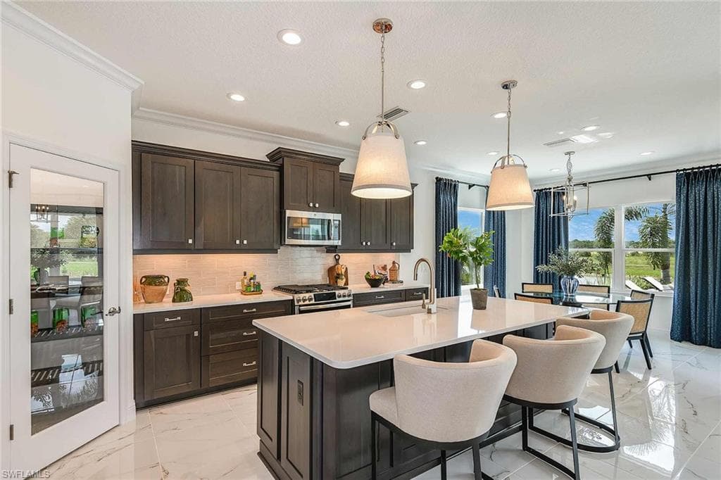 2996 Heritage Pines Dr, Fort Myers, photo 3