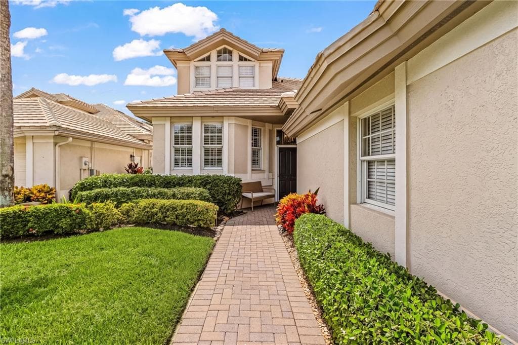 27090 Enclave Dr, Bonita Springs, photo 3