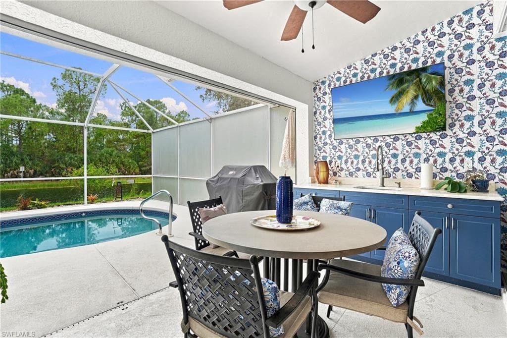 5253 Whitten Dr, Naples, photo 2