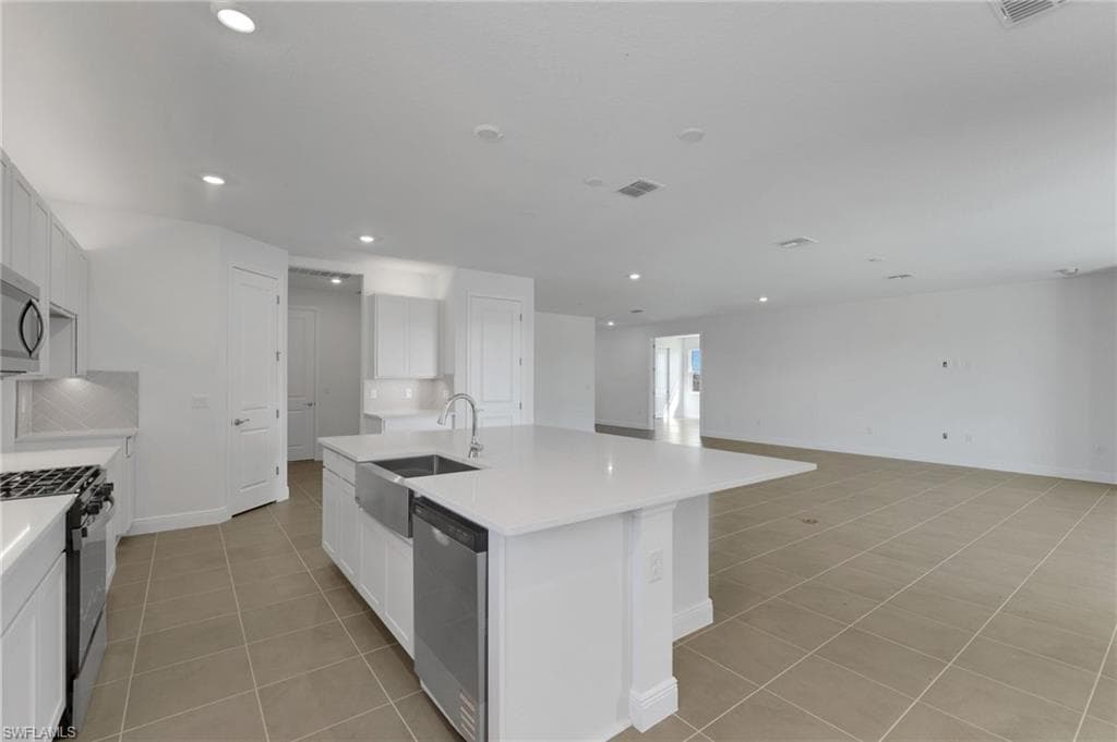 17013 Great Heron Ln, Punta Gorda, photo 3
