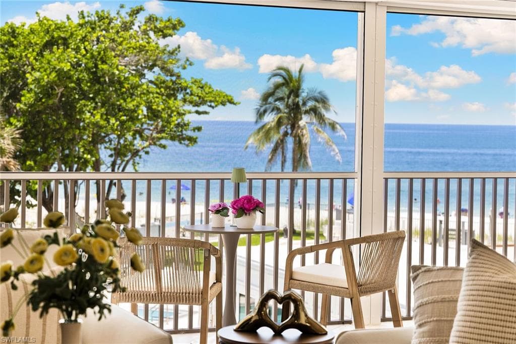 3401 Gulf Shore Blvd #205, Naples, photo 3
