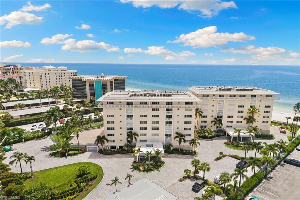 3401 Gulf Shore Blvd #205, Naples