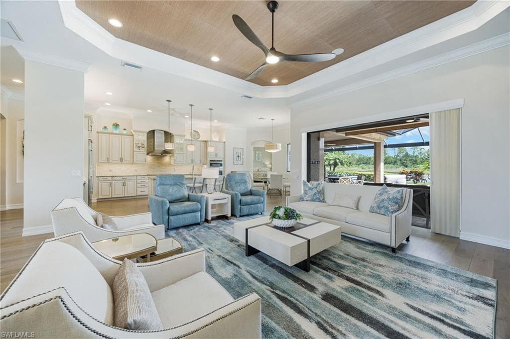 1647 Songbird Ct, Naples, photo 3