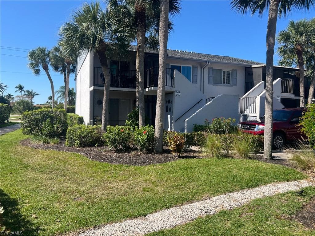 4096 Northlight Dr #1709, Naples