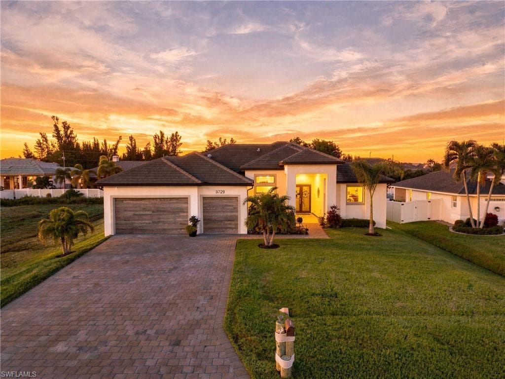 3729 3rd Ter, Cape Coral