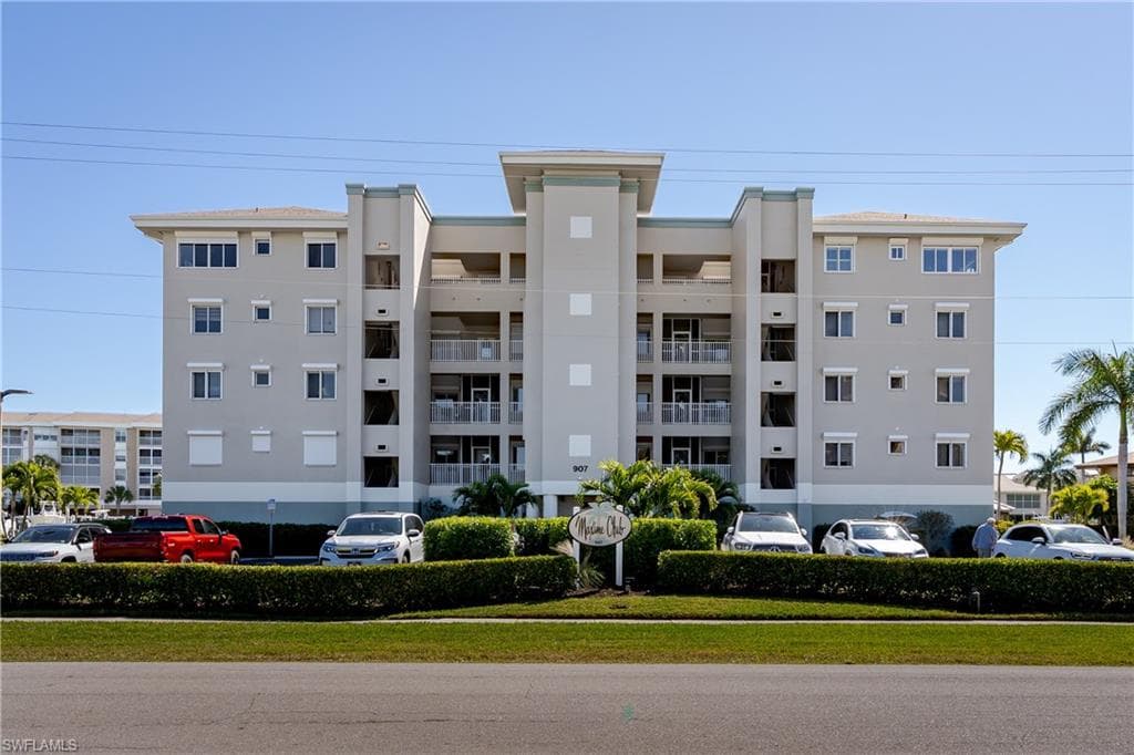907 Panama Ct #203, Marco Island