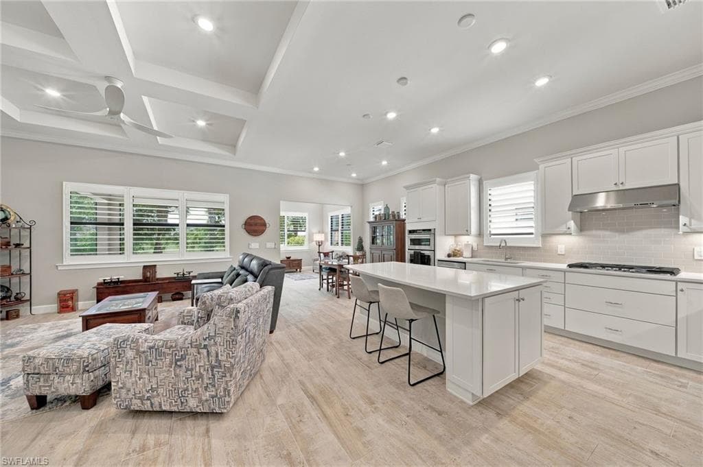 9724 Everglades Dr, Naples, photo 2