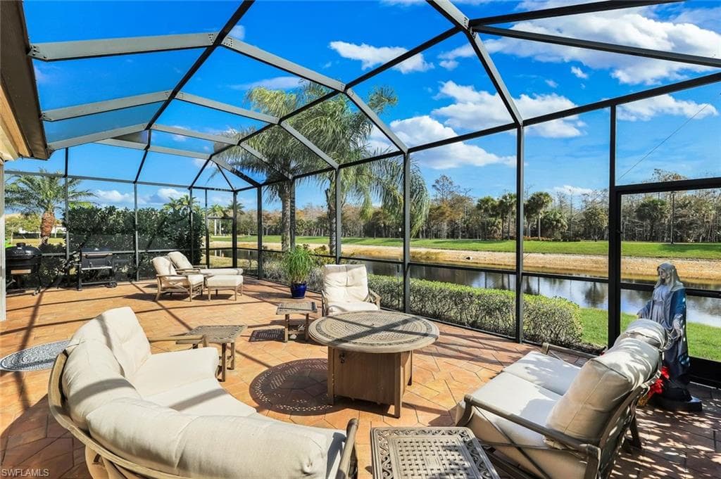 9065 Siesta Bay Dr, Naples, photo 2