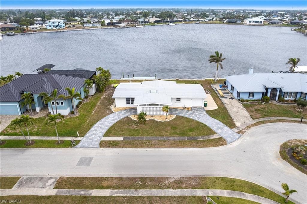 168 Morgan Ln, Port Charlotte