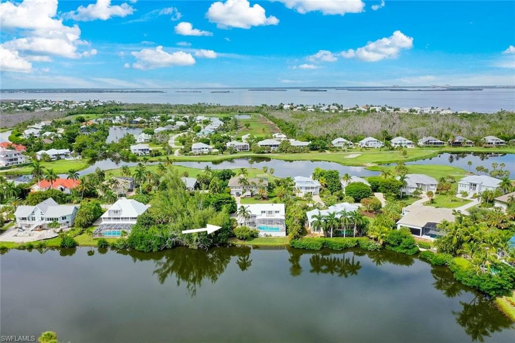 9015 Mockingbird Dr, Sanibel