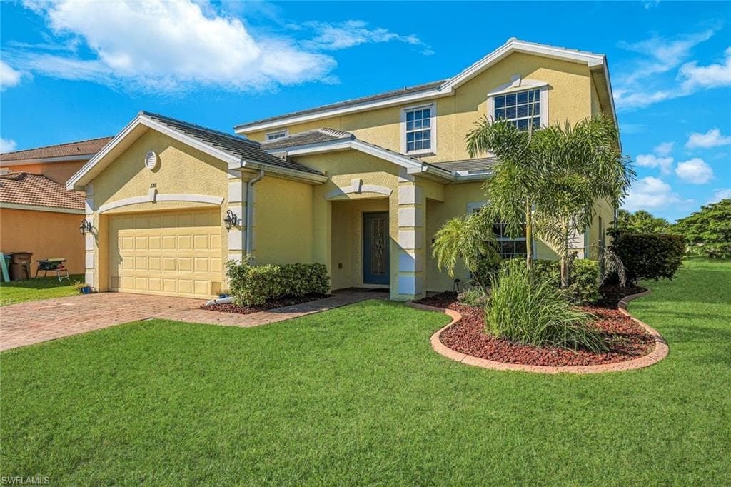 2201 Cape Heather Cir, Cape Coral
