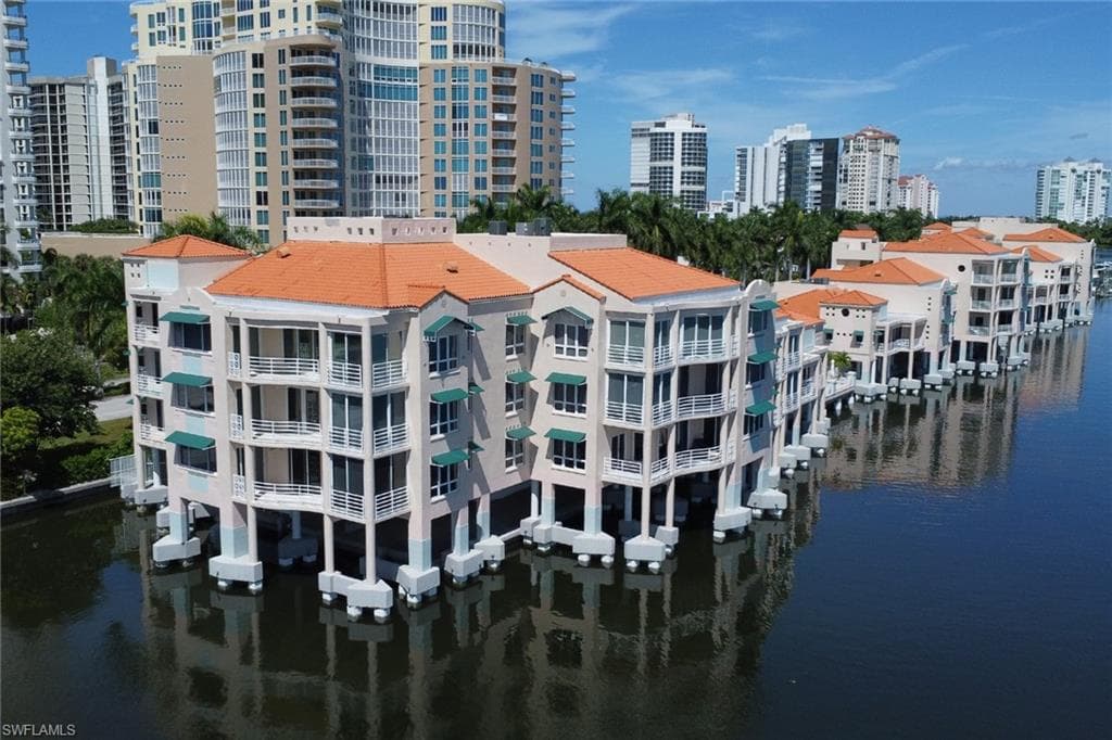 4500 Gulf Shore Blvd #1-211, Naples, photo 3