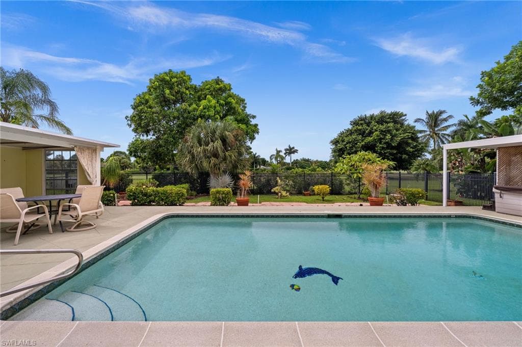 180 Pebble Beach Blvd, Naples, photo 2
