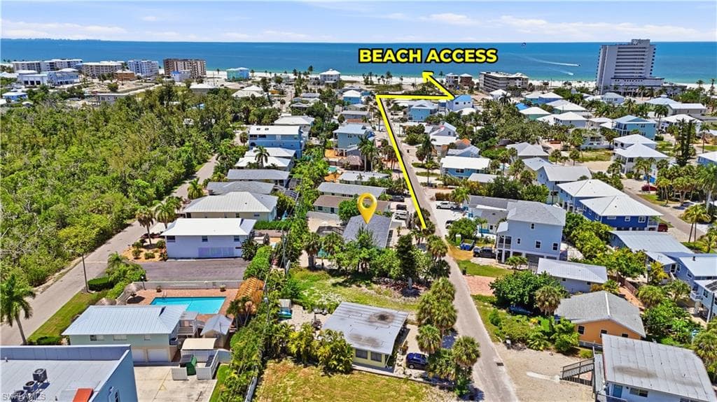 240 Fairweather Ln, Fort Myers Beach, photo 2