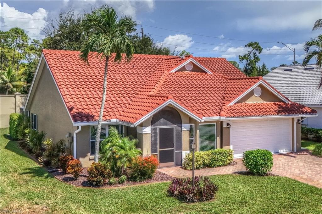 4146 Royal Wood Blvd, Naples
