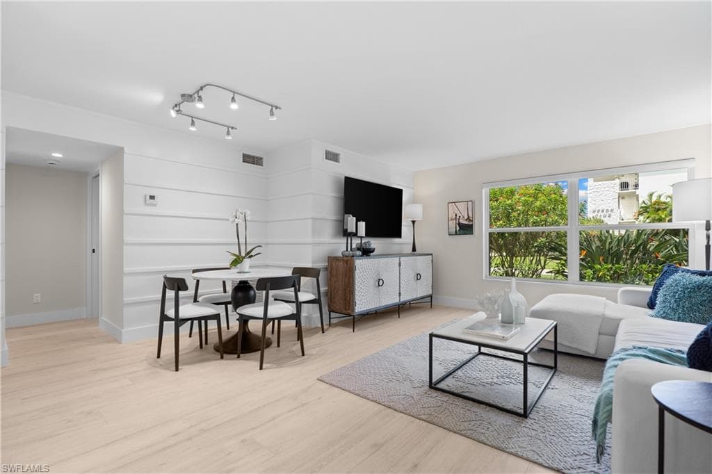 506 Broad Ave #506, Naples, photo 2