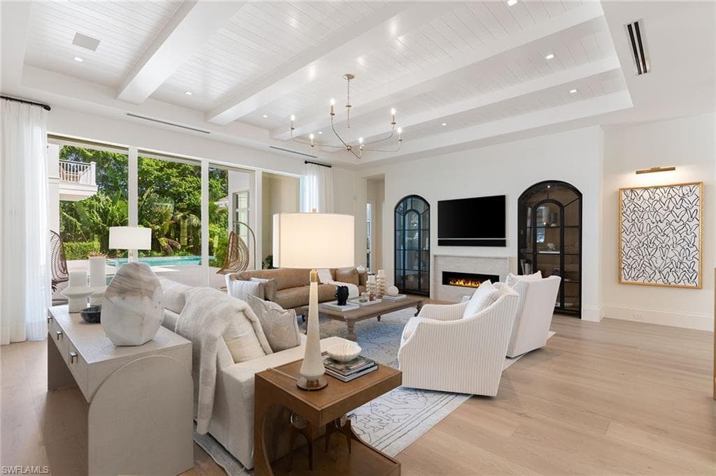 3277 Gordon Dr, Naples, photo 3