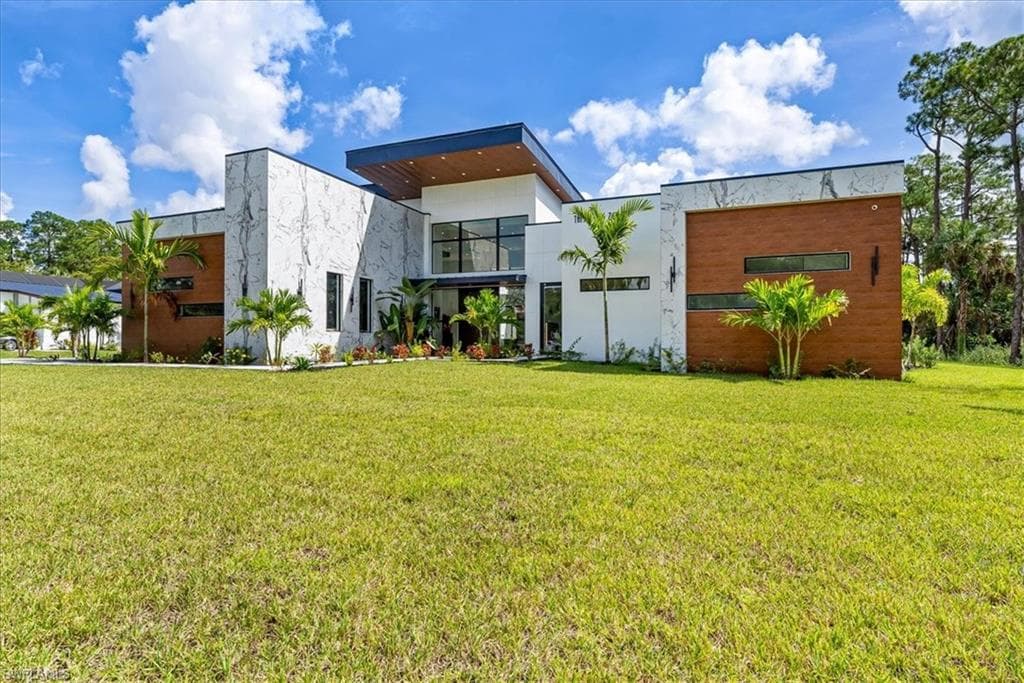 360 3rd St, Naples, photo 3