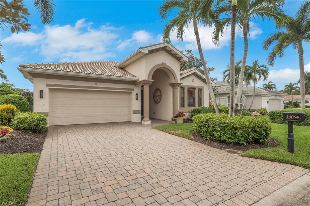 14054 Lavante Ct, Bonita Springs, photo 2