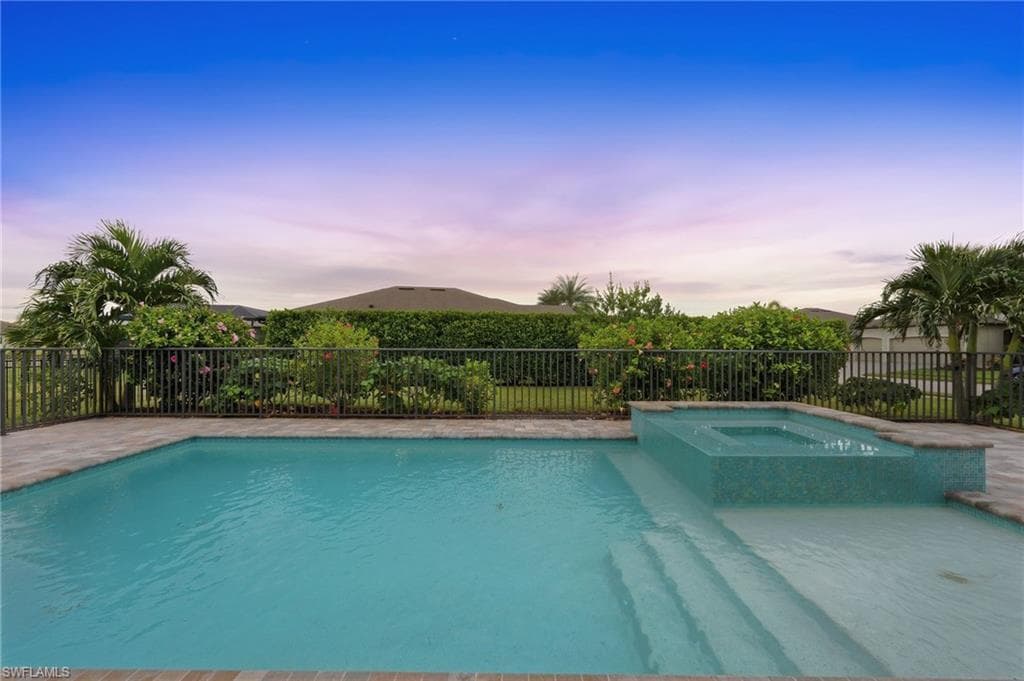 14520 Mindello Dr, Fort Myers, photo 2