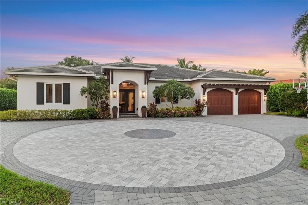 1515 Mandarin Rd, Naples
