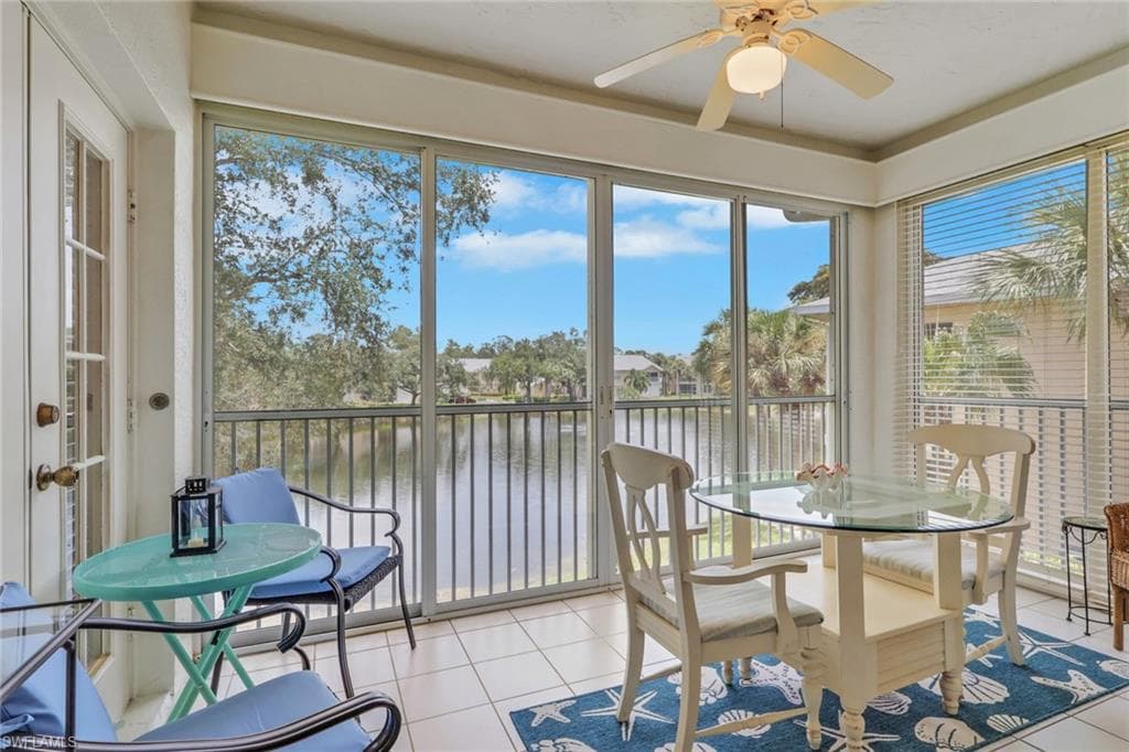 680 Wiggins Lake Dr #202, Naples
