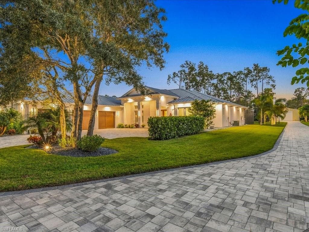 6190 Bur Oaks Ln, Naples, photo 3